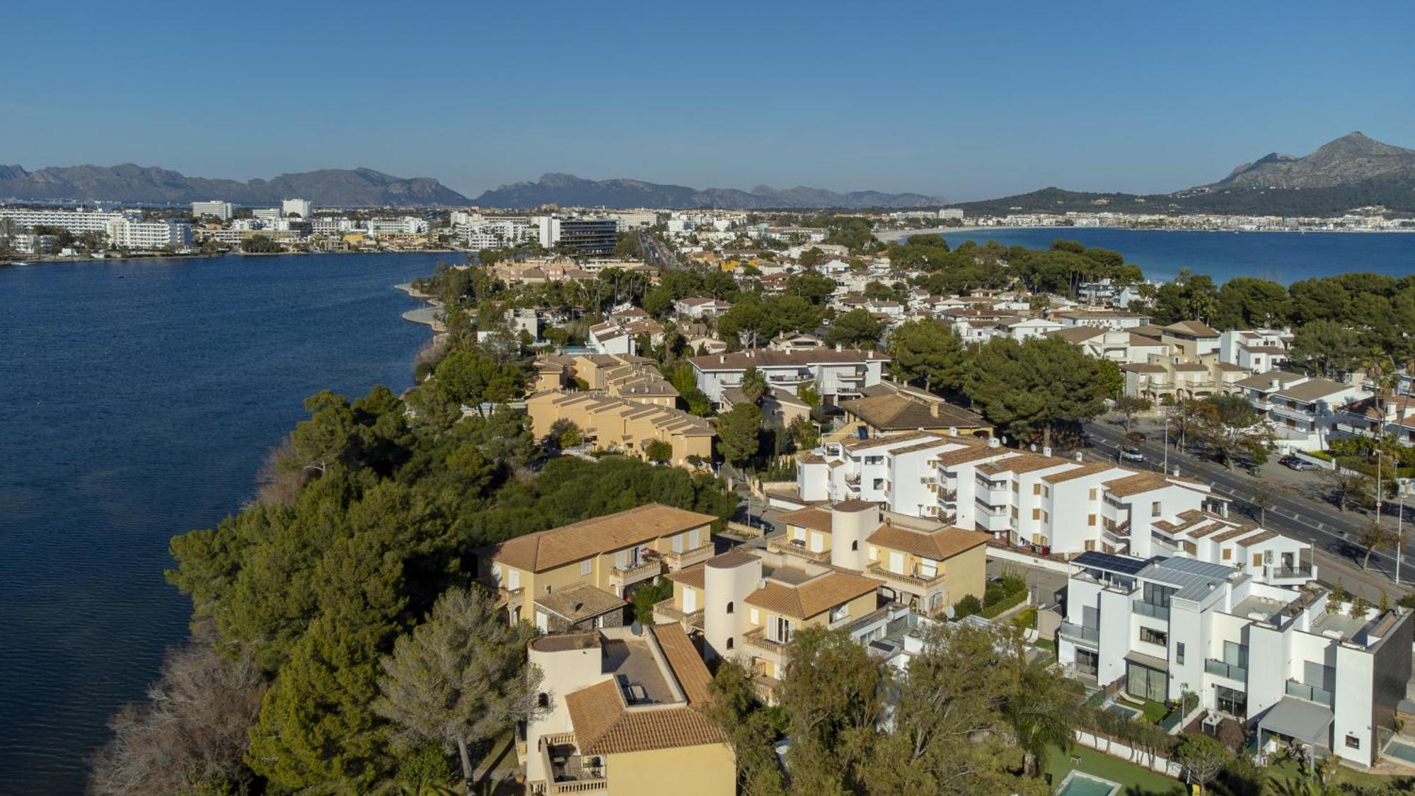 Appartement Llac By Homevillas360